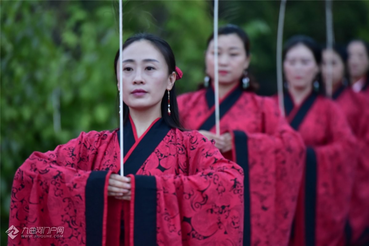 四祭是什么意思_四绝日宜出行吗_宜里面有祭祀但又是日值四绝